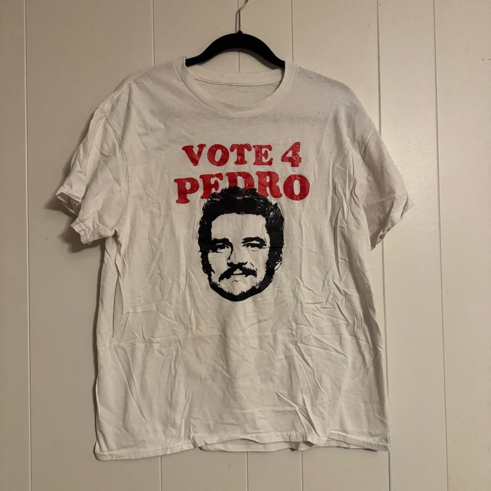 ‘VOTE 4 PEDRO’ Graphic Tee